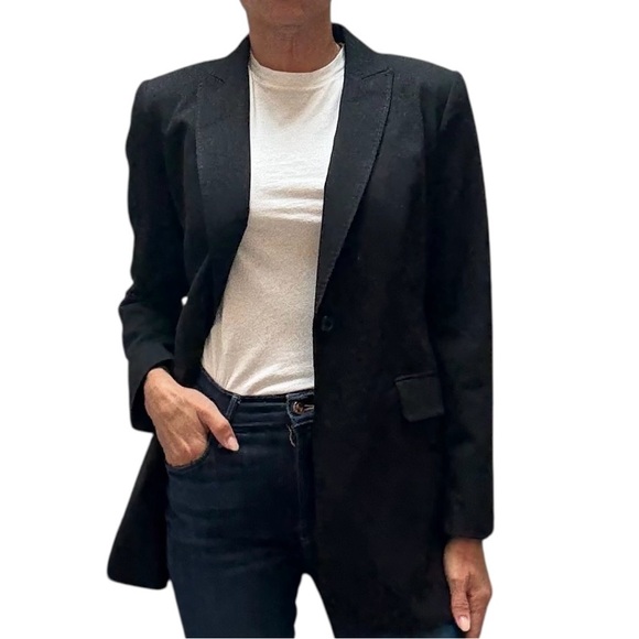 Excellent condition!  Vince Camuto Classic Black Women's Blazer Size 6 - Picture 5 of 5